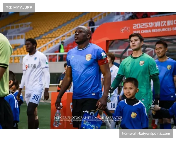 穆谢奎18球助大连鲲城保级 老将展现核心价值与领导力